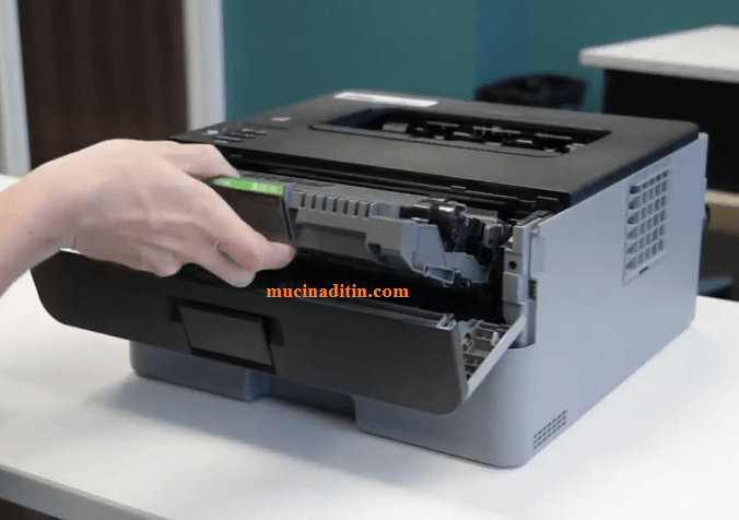Cách tháo hộp mực brother ra khỏi máy in