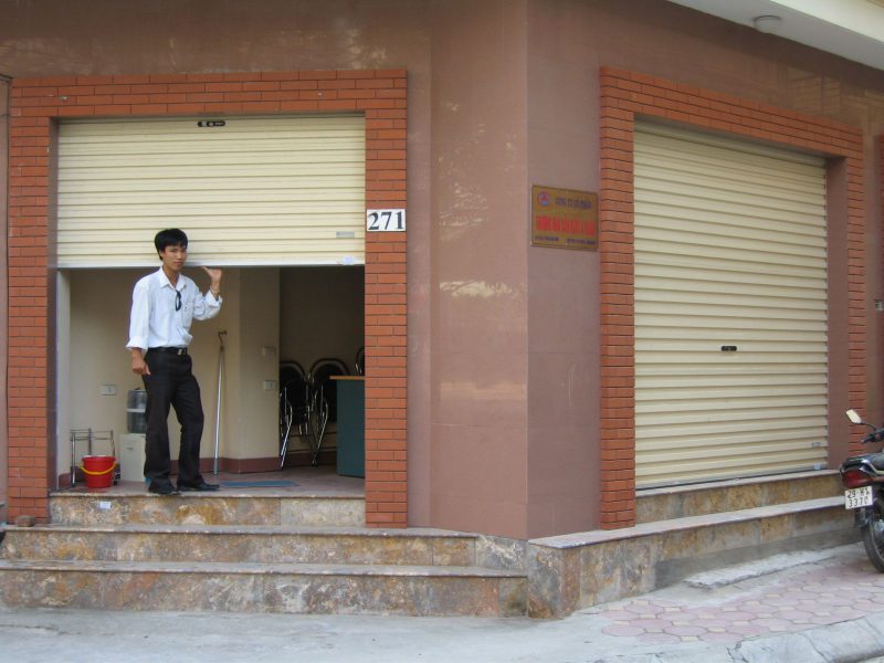 Cửa cuốn Tín Việt