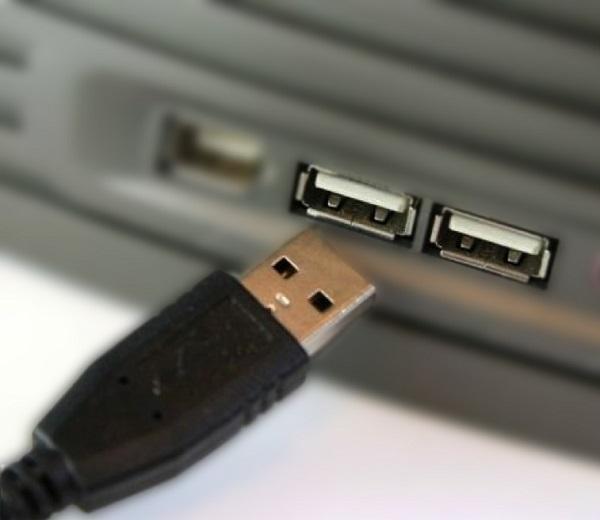 Kiểm tra cổng USB